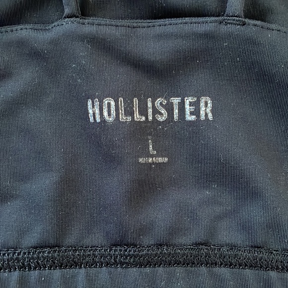 Hollister Strappy Crossback Sports Bra in Black sz Large - Picture 4 of 5